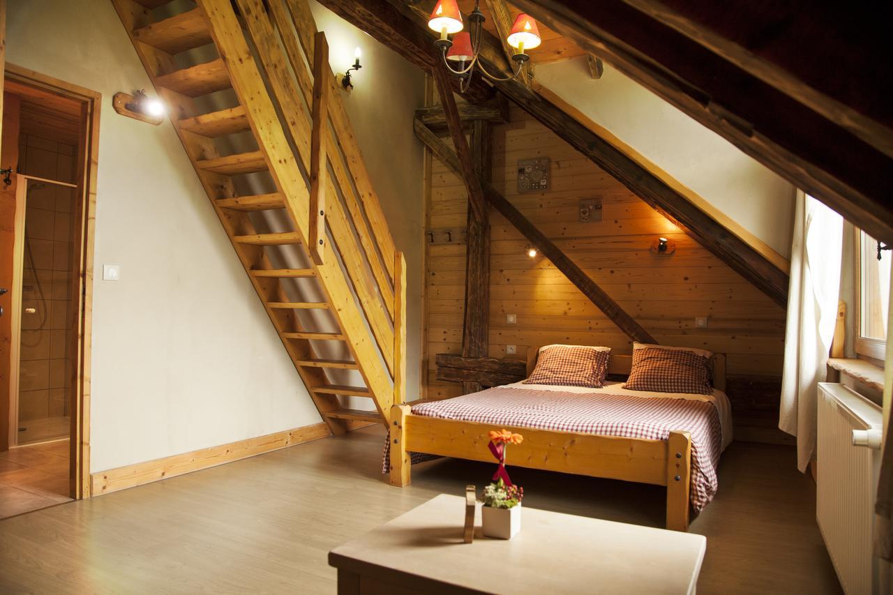 Chalet La Ferme De Noemie Mercury Exterior foto